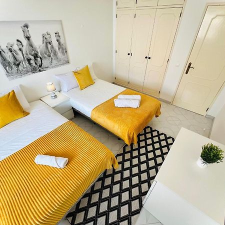 Apartamento 5 Estrelas Praia Da Oura アルブフェイラ エクステリア 写真